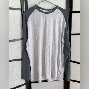 tasc Performance raglan t-shirt.  Gray ~ Bamboo Cotton Blend ~ SUPER soft.